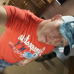 Meet your Posher, Bruce